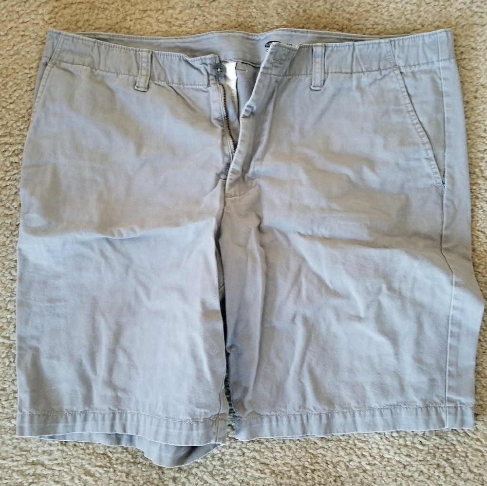 Old Navy Flat Front Grey Khaki Shorts